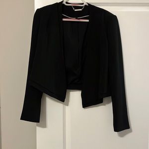 White House Black Market size 6 black draped crop blazer